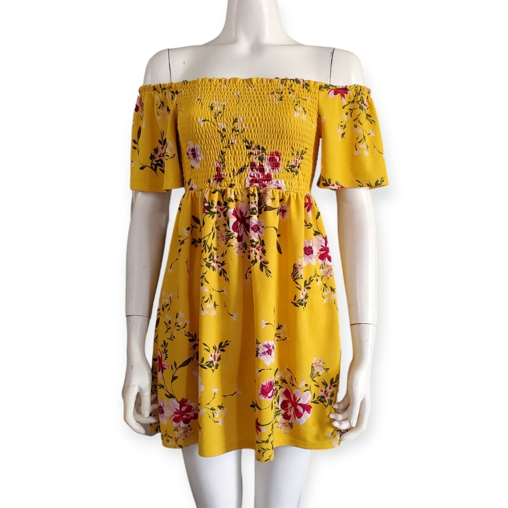 Xhilaration Yellow Floral Off Shoulders Smocked Chest Mini Summer Dress Small